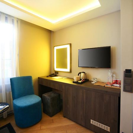 The Capital Suites Istanbul Bagian luar foto