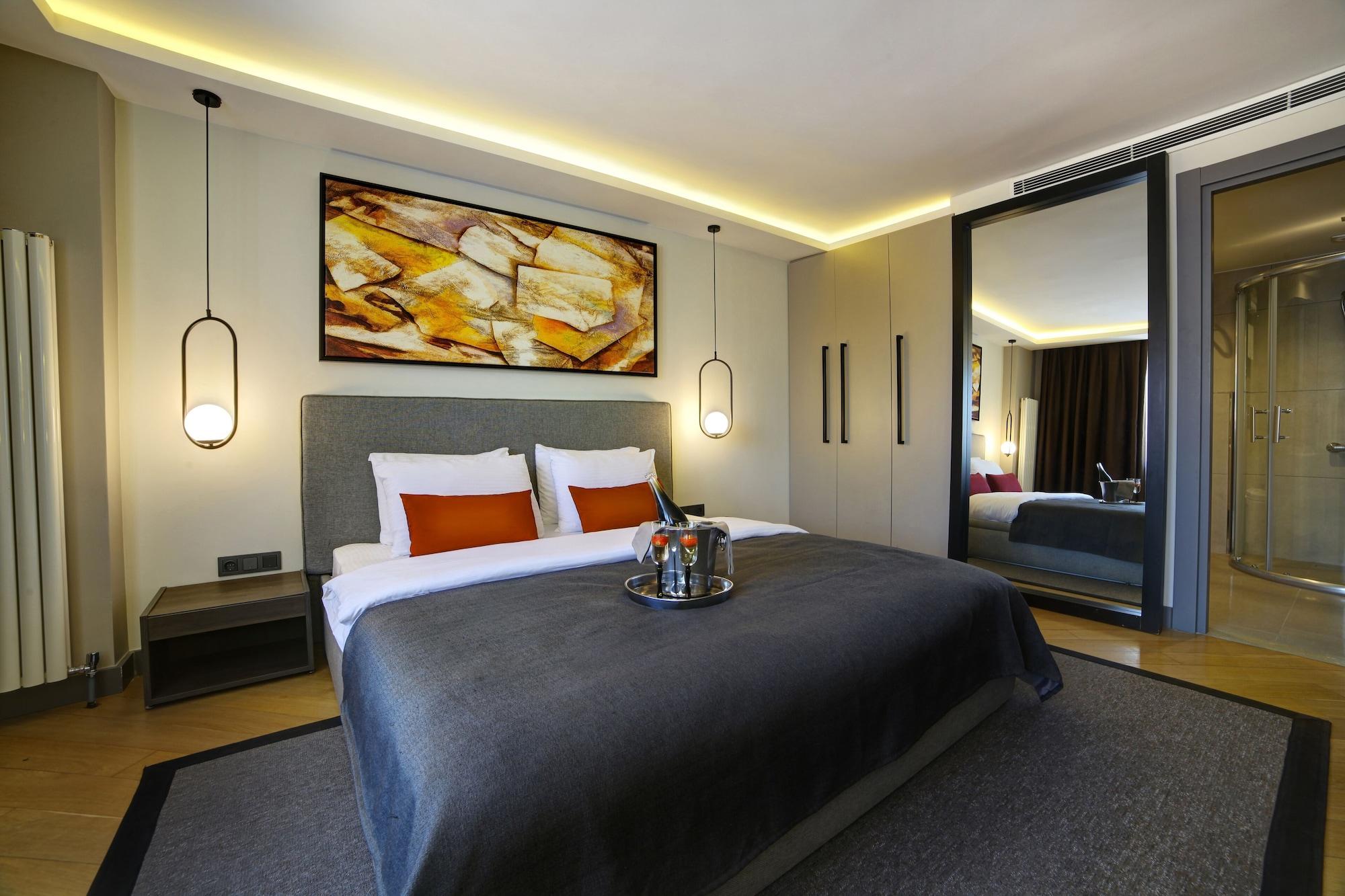 The Capital Suites Istanbul Bagian luar foto