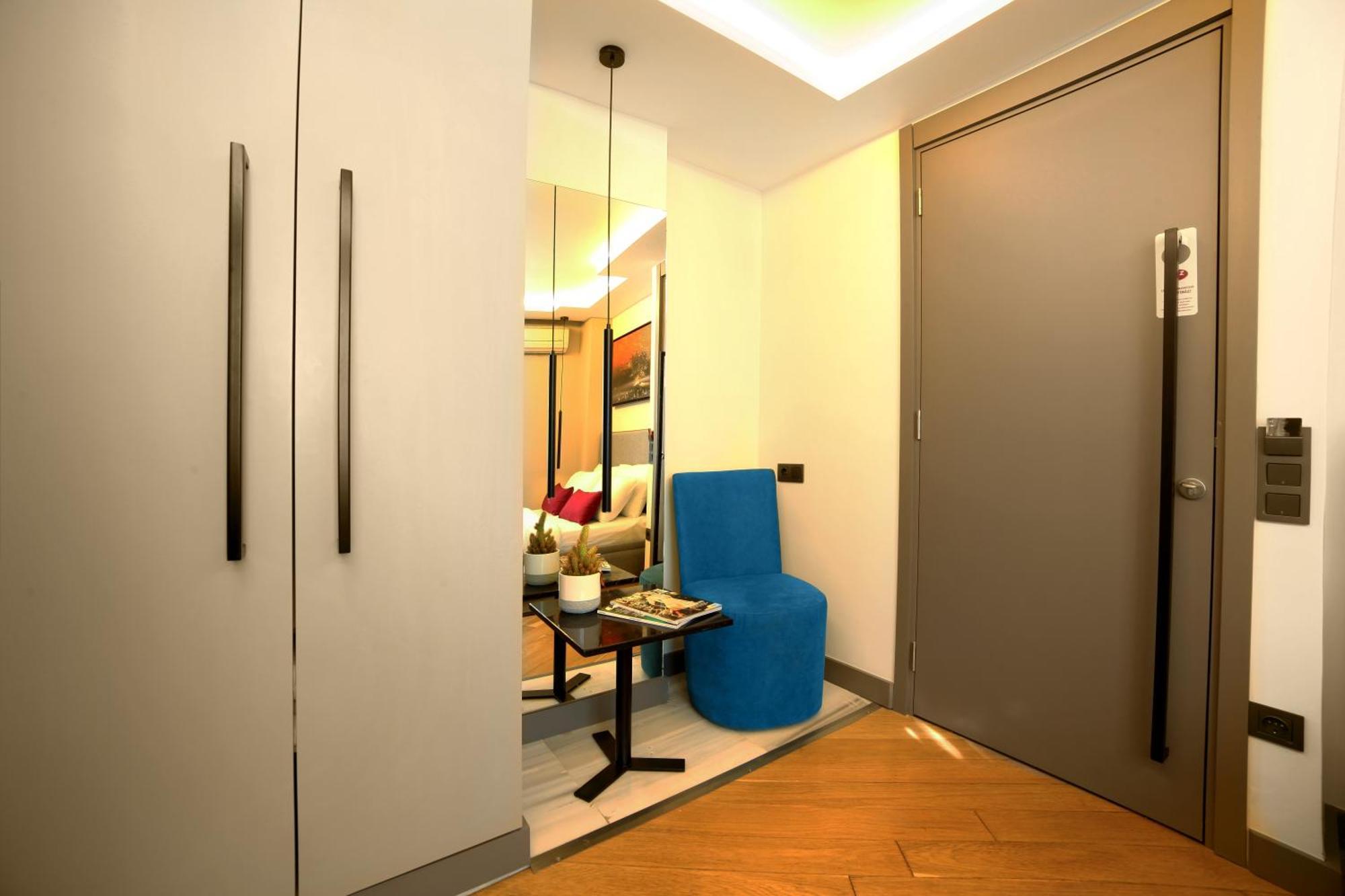 The Capital Suites Istanbul Bagian luar foto